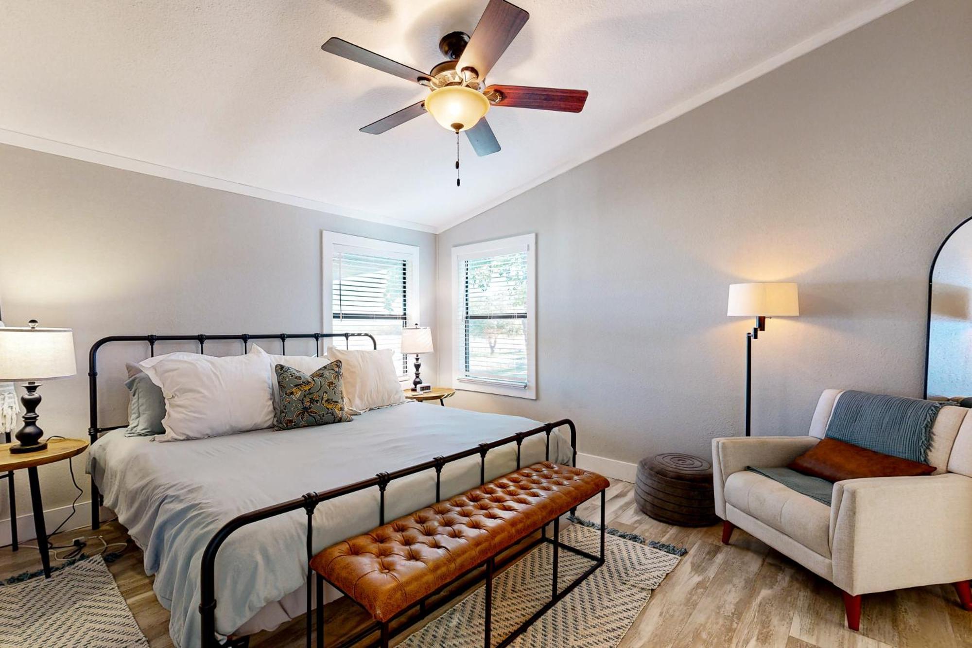 Lake Buchanan Living Burnet Bagian luar foto